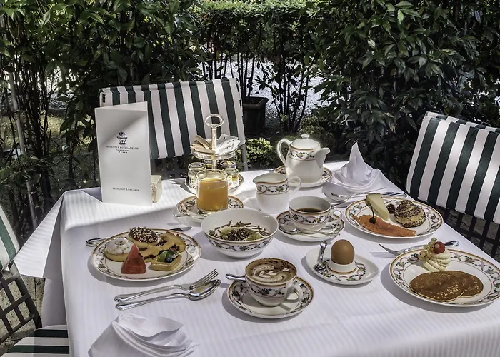 Augustus & Forte dei Marmi