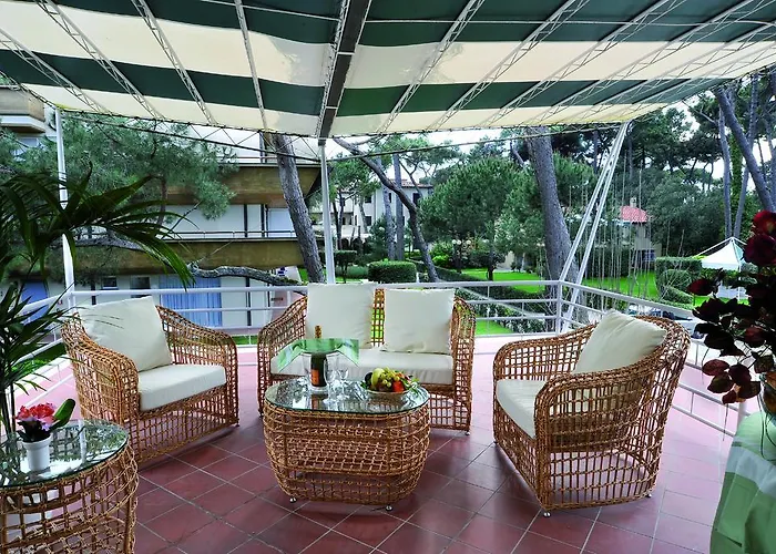 Augustus & Szálloda