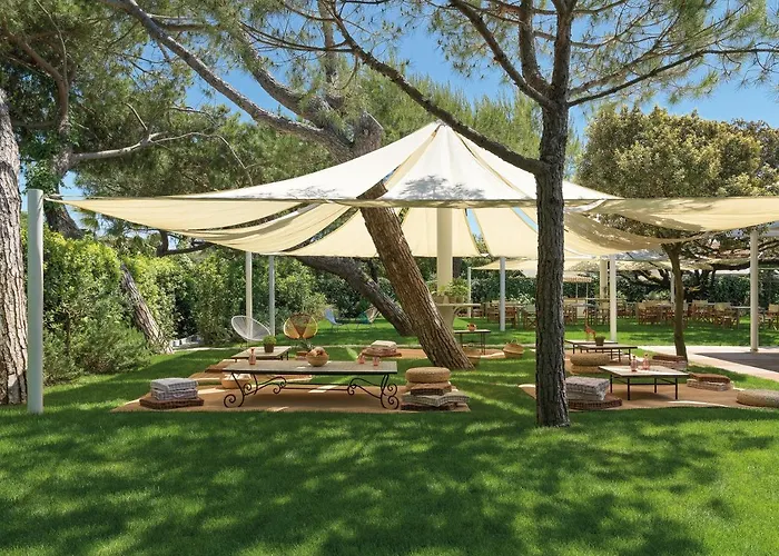 Augustus & Forte dei Marmi